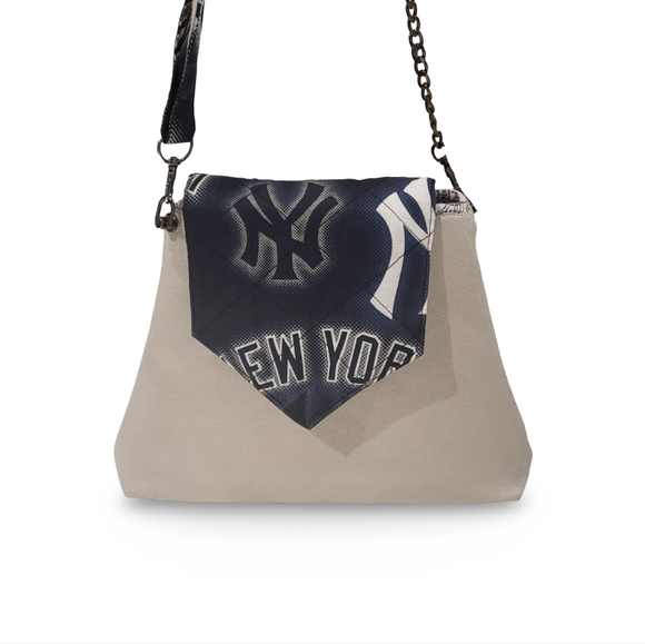 Yankees Diamond Bag - Picture 1 of 1